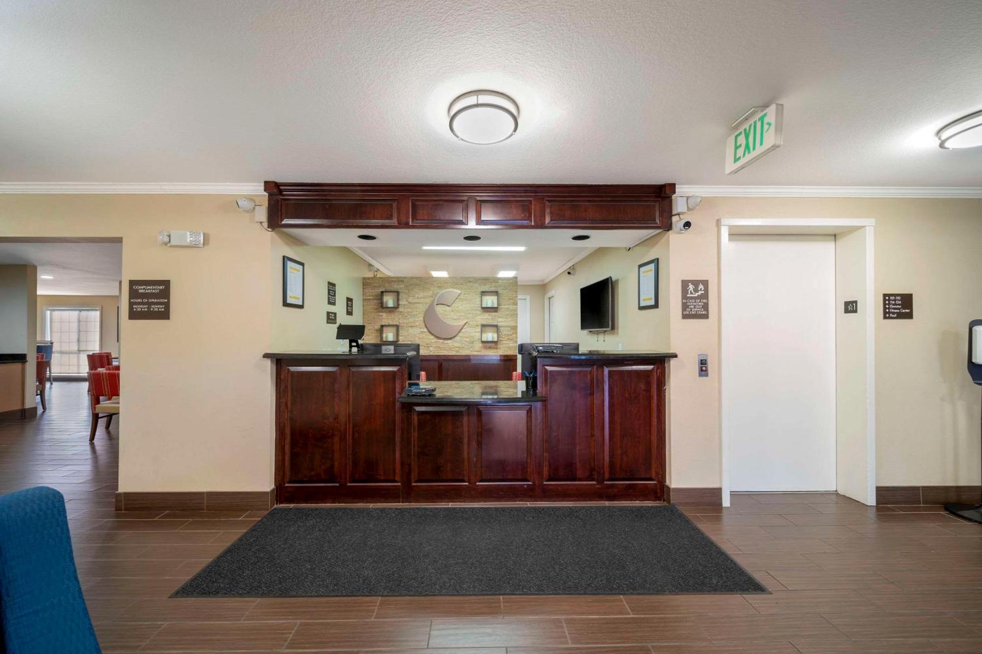 Comfort Suites Red Bluff Near I-5 Экстерьер фото